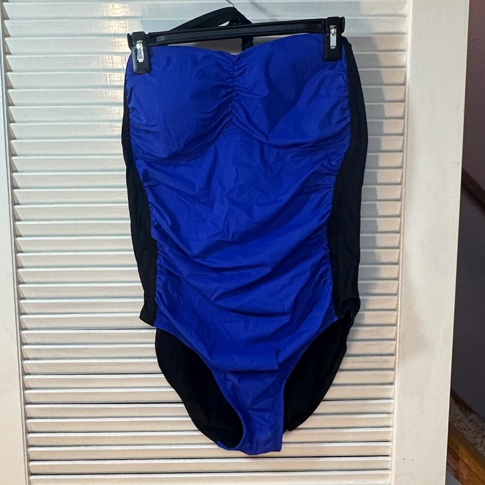Spanx Love My Assets Colorblock Halter Swimsuit – Black & Blue – Size XL